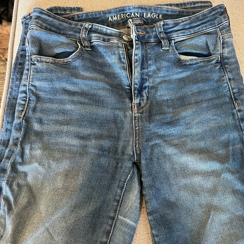 American Eagle Outfitters High Rise Blue Jeans